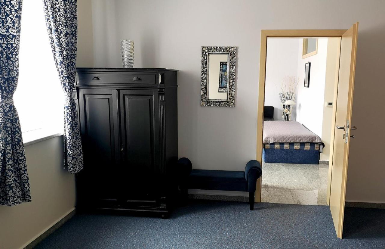 Apartmany Gulliver ミクロフ エクステリア 写真